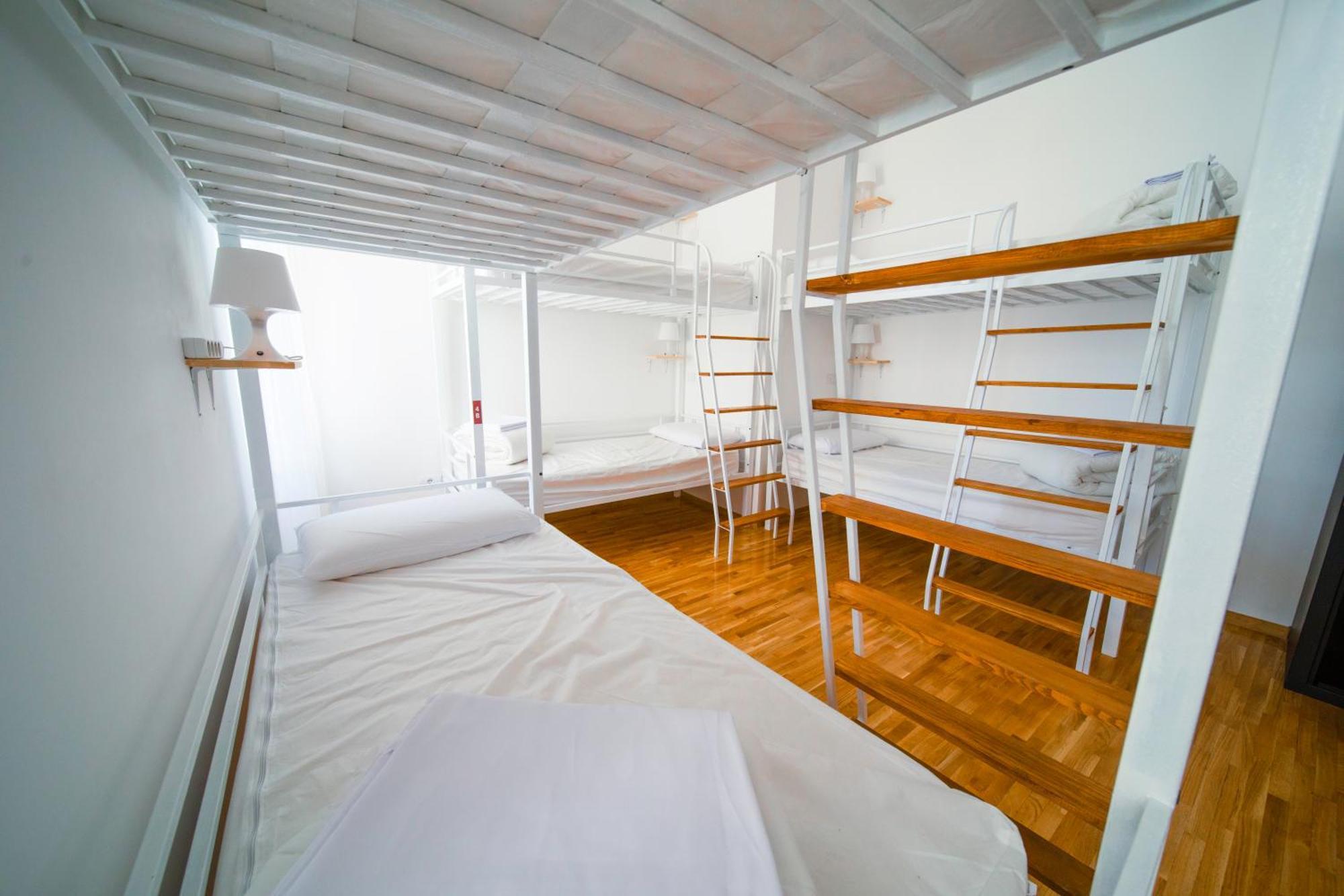 New Generation Hostel Como Lake 外观 照片